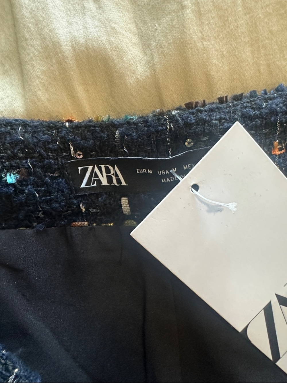 Zara Navy Tweed High-Waist Shorts with Multicolor Threading - Picture 2 of 3
